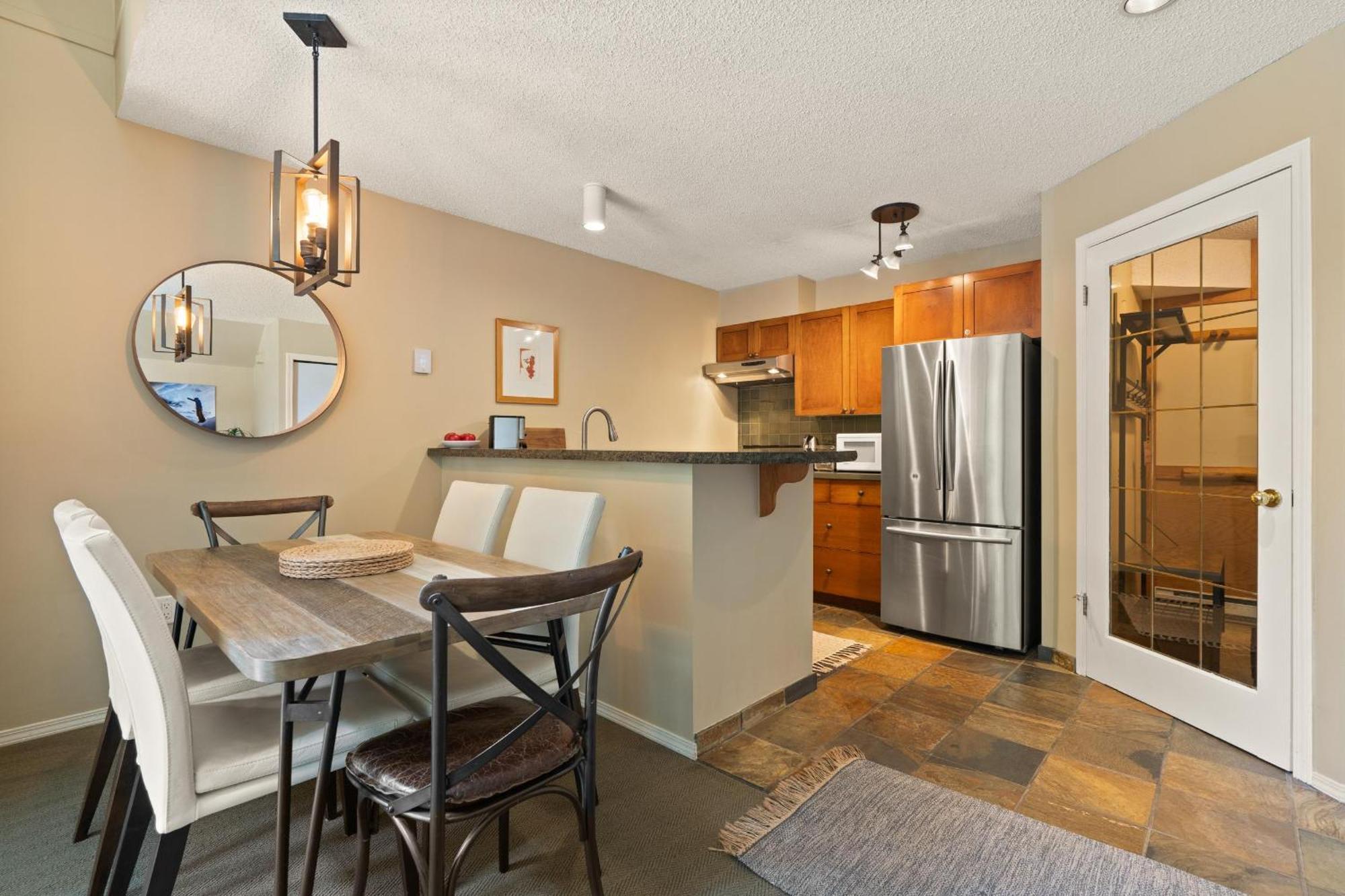 Holiday home Gables 57 | Pet-friendly Townhome In Superb Upper Village Location With Secure Parking *